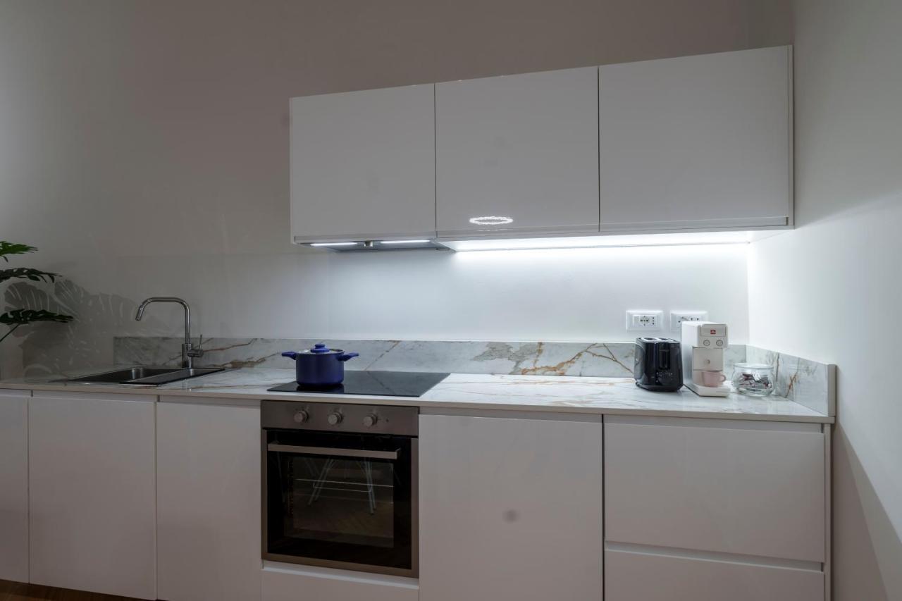 Porta Venezia-Trilocale-Luxury Con Wifi-Neflix Διαμέρισμα Μιλάνο Εξωτερικό φωτογραφία